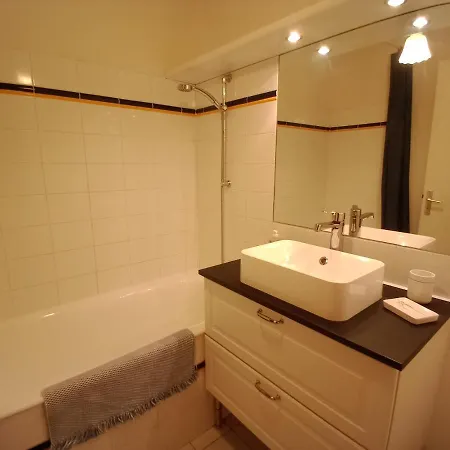 Duplex Les Pieds Dans L' Eau Jullouville-les-Pins