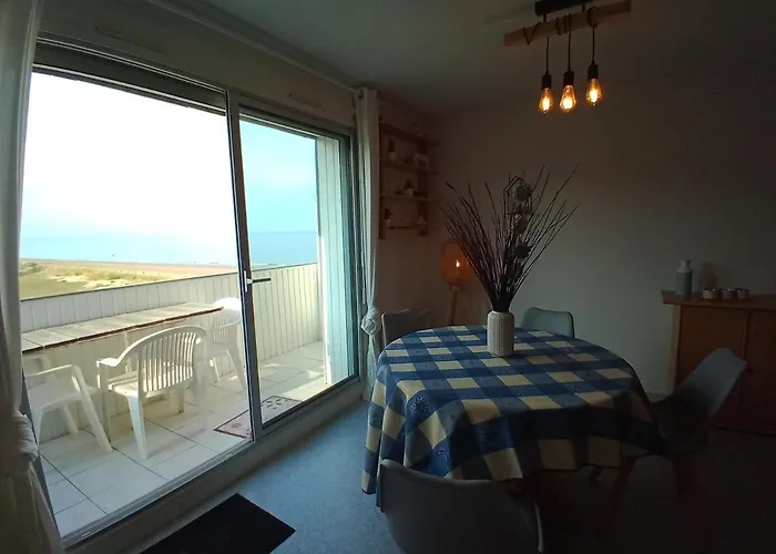 Duplex Les Pieds Dans L' Eau Daire Jullouville-les-Pins